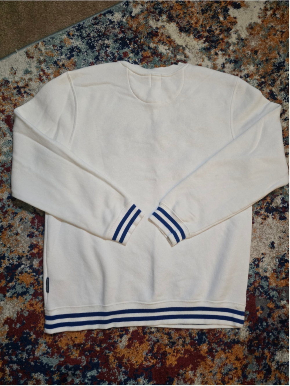 Disneyland Vault 70th Anniversary Embroidered Crewneck Sweatshirt Cream Blue M - Picture 8 of 9